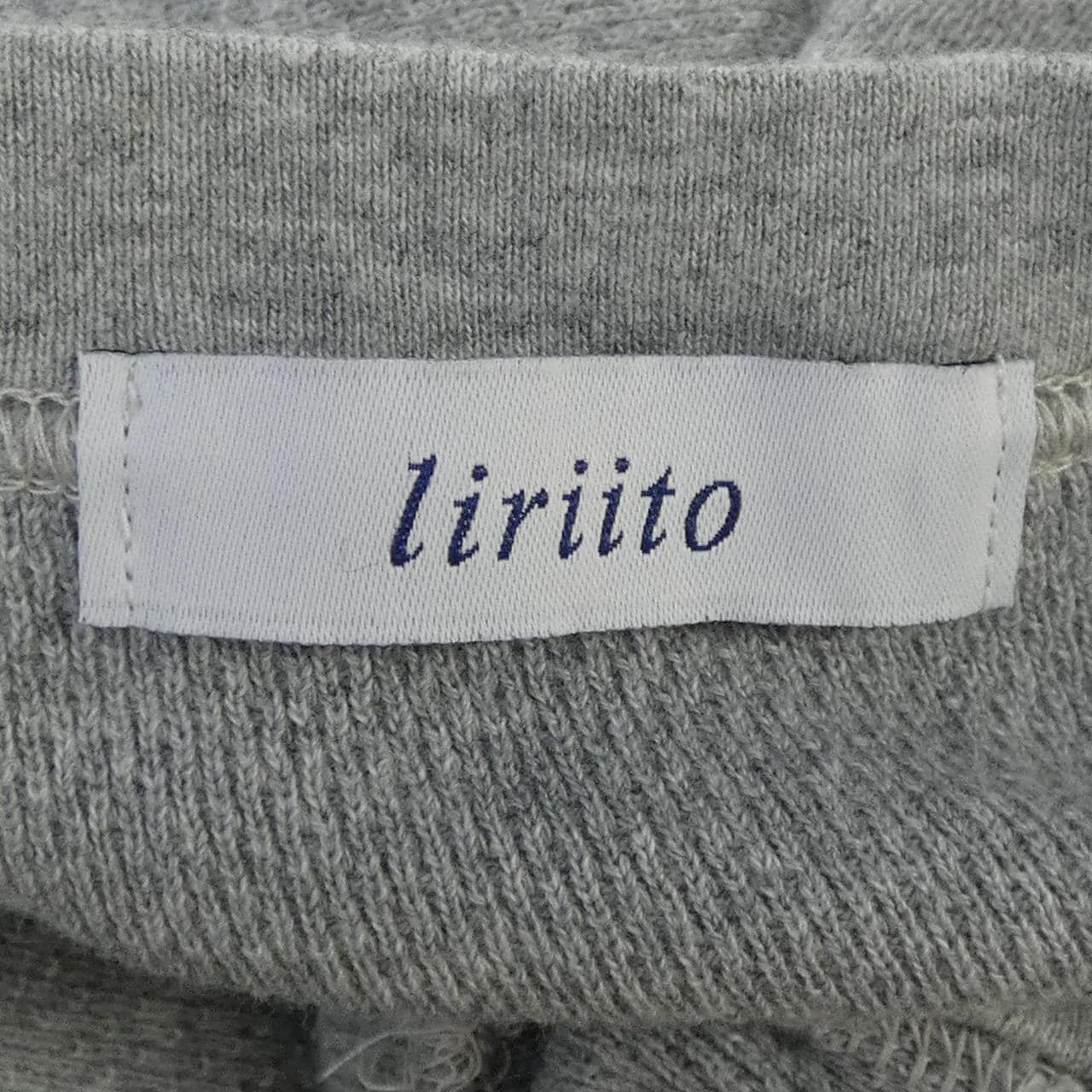 liriito 89632 トップス