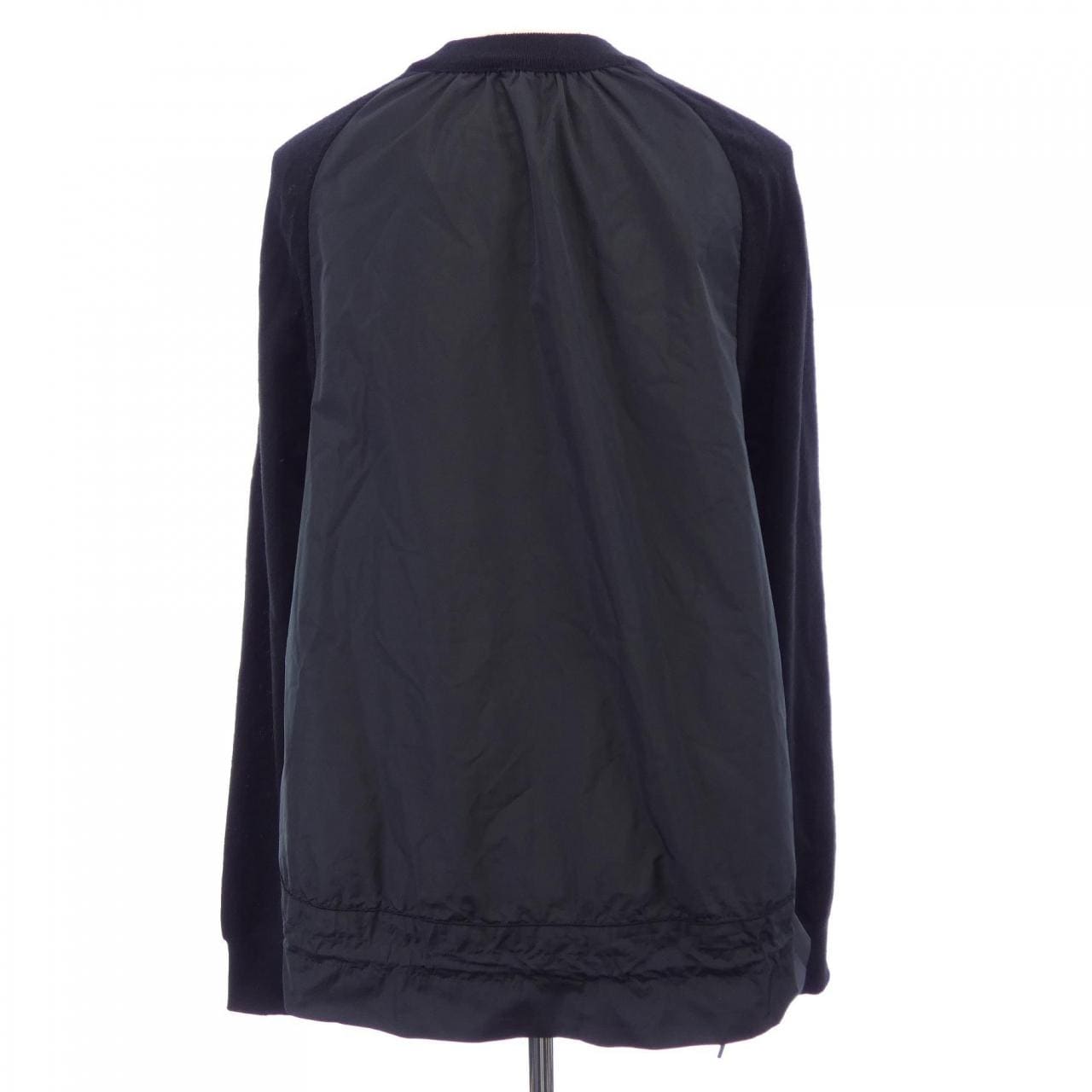 モンクレール MONCLER 20939F00009　M1131 トップス