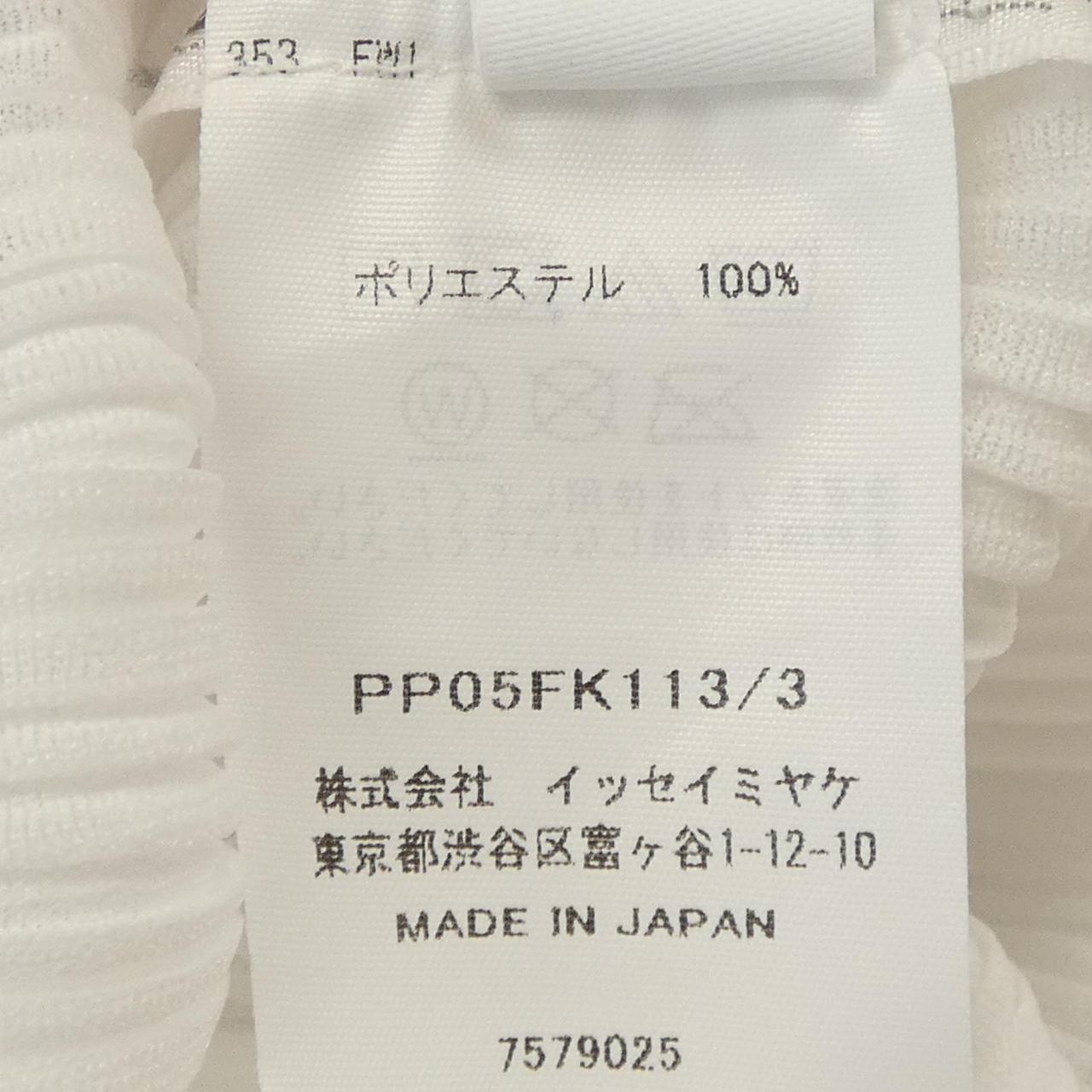 プリーツプリーズ PLEATS PLEASE トップス