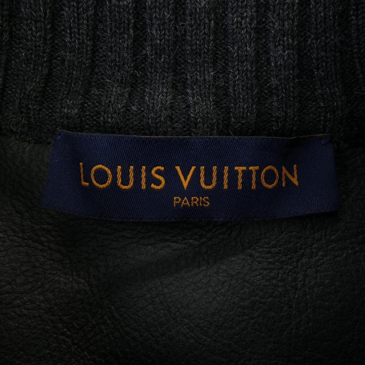 ルイヴィトン LOUIS VUITTON モノグラムシャーリングクルーネック HHL77WRDA スウェット