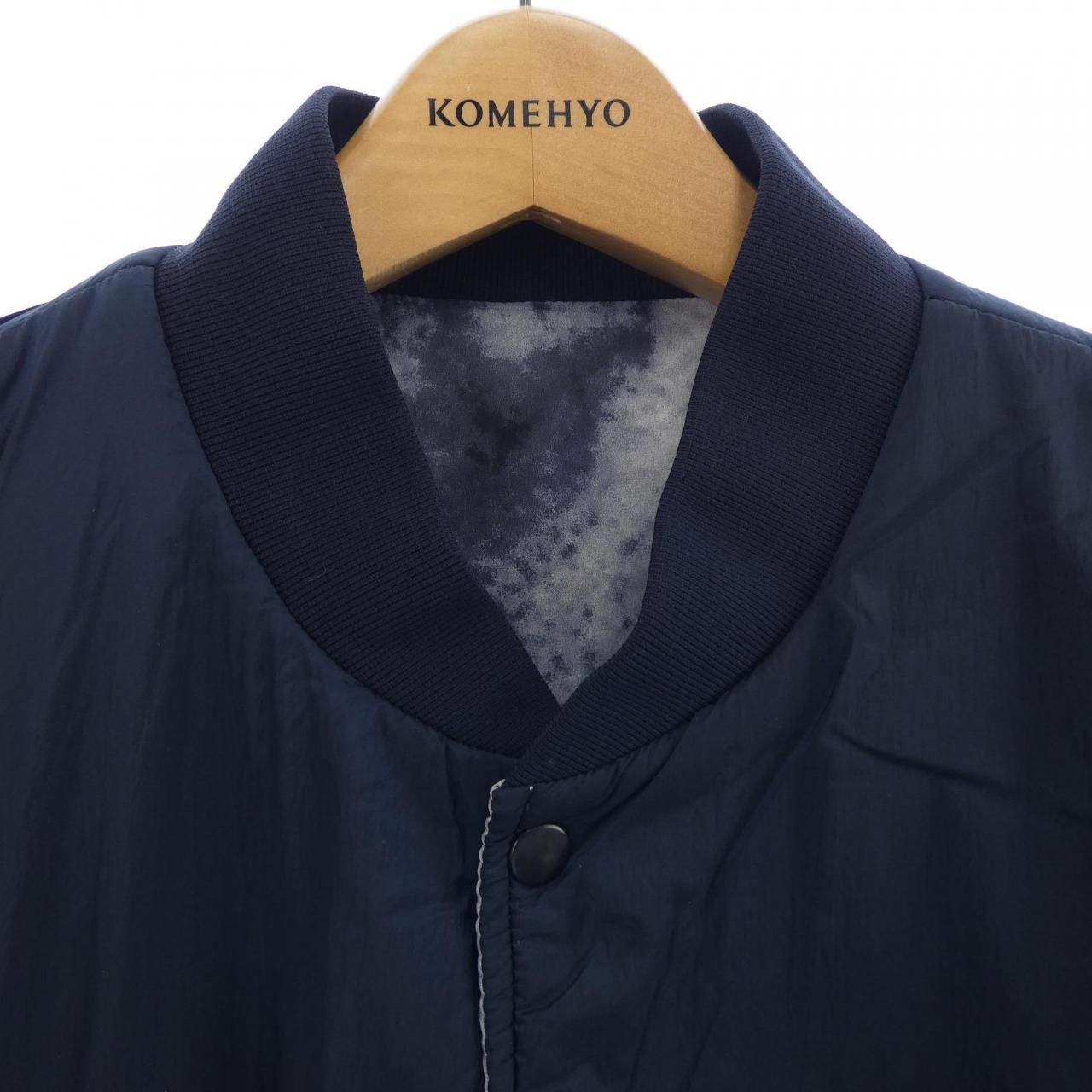 エンポリオアルマーニ EMPORIO ARMANI ブルゾン