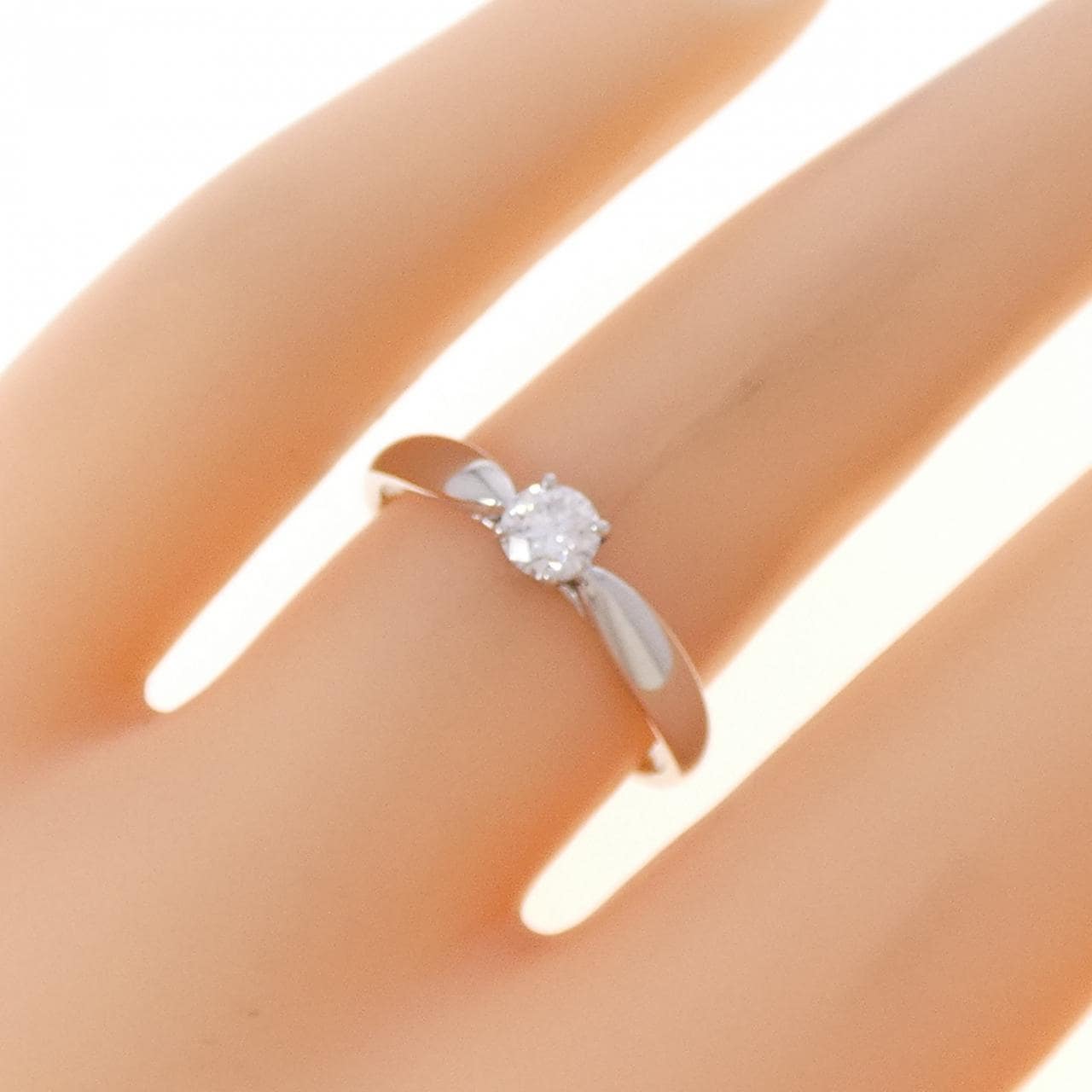 ティファニー ハーモニー リング 0.21CT F VS1 3EXT