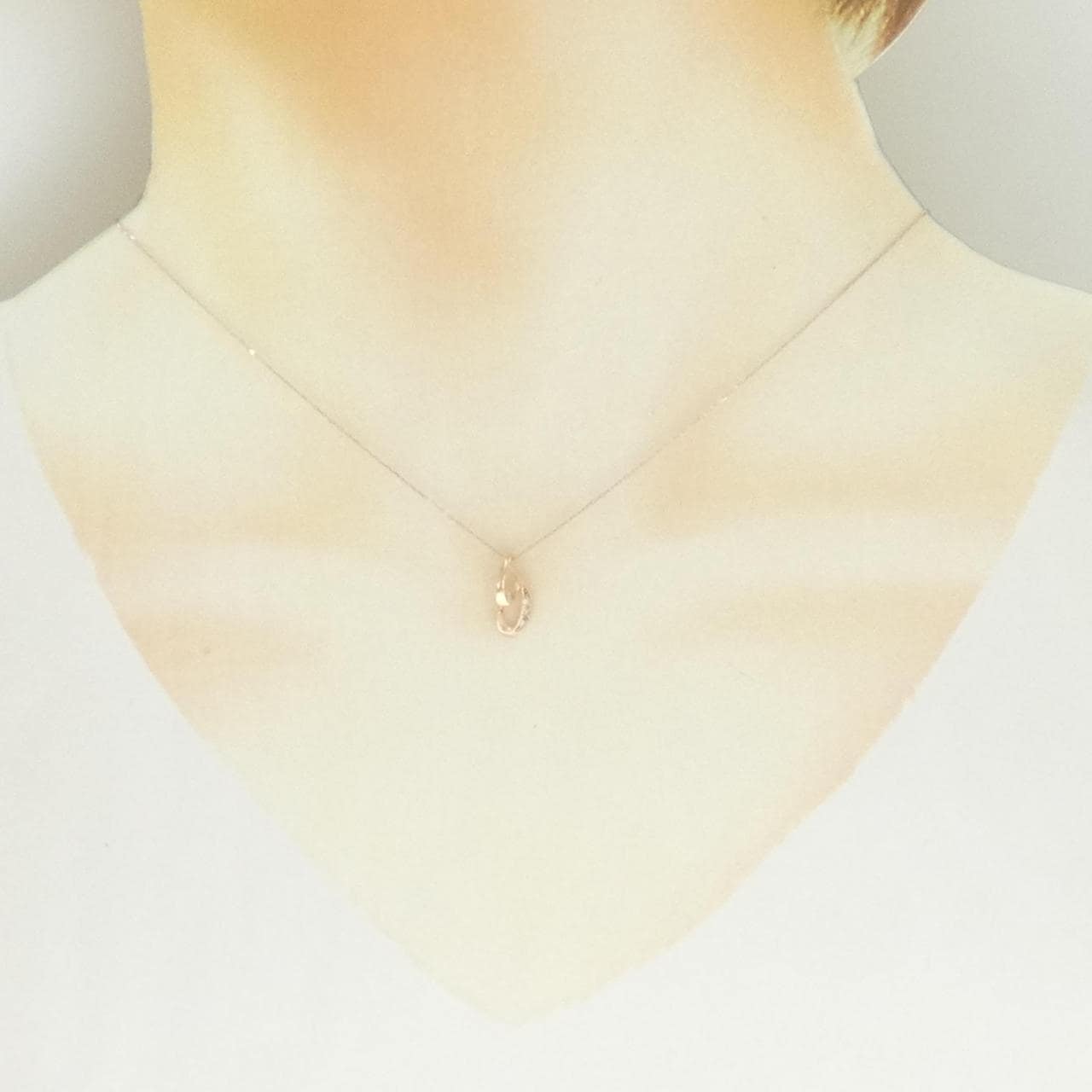 K10PG ダイヤモンド ネックレス