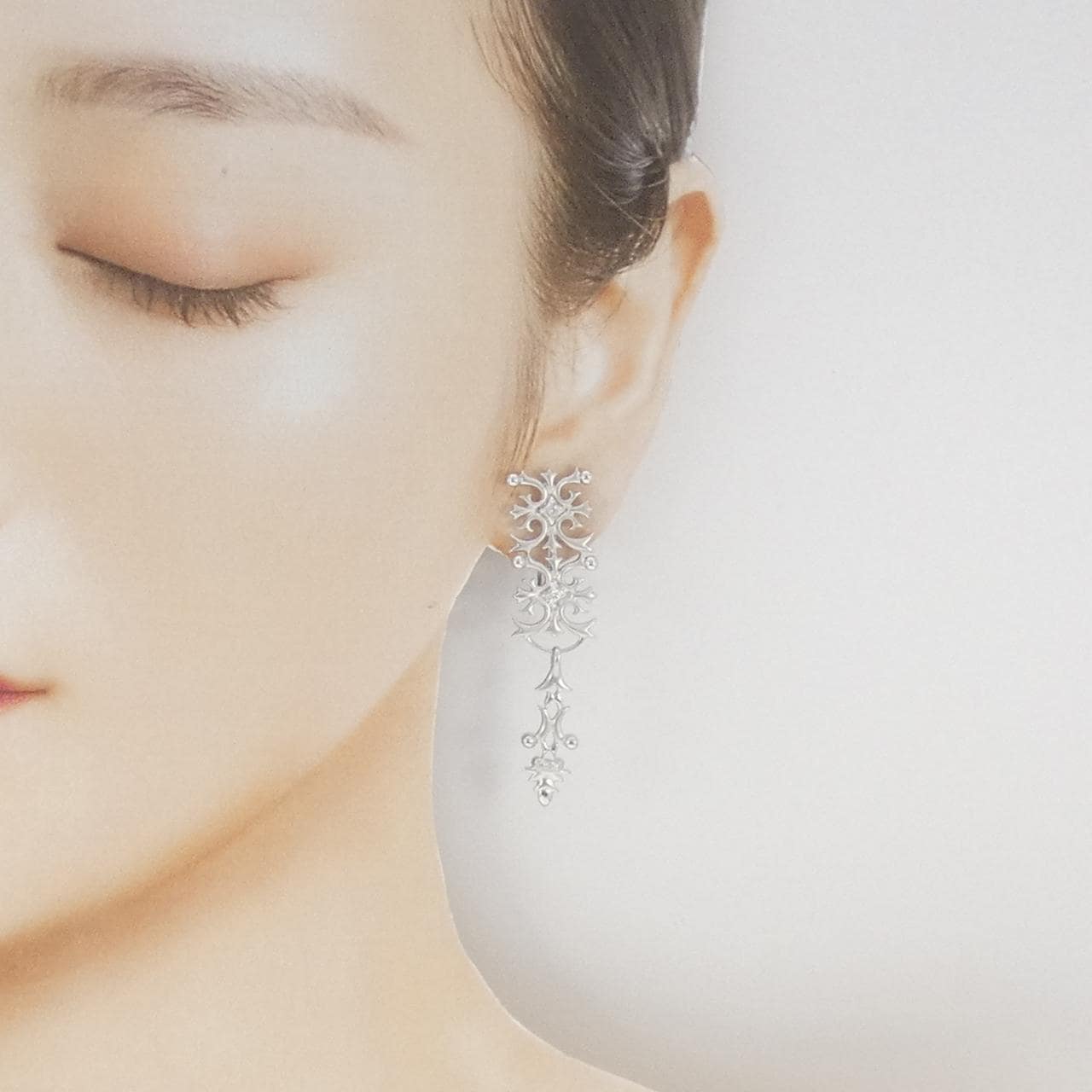 K18WG ダイヤモンド ピアス/イヤリング 0.15CT