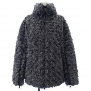 モンクレール MONCLER ダウンジャケット