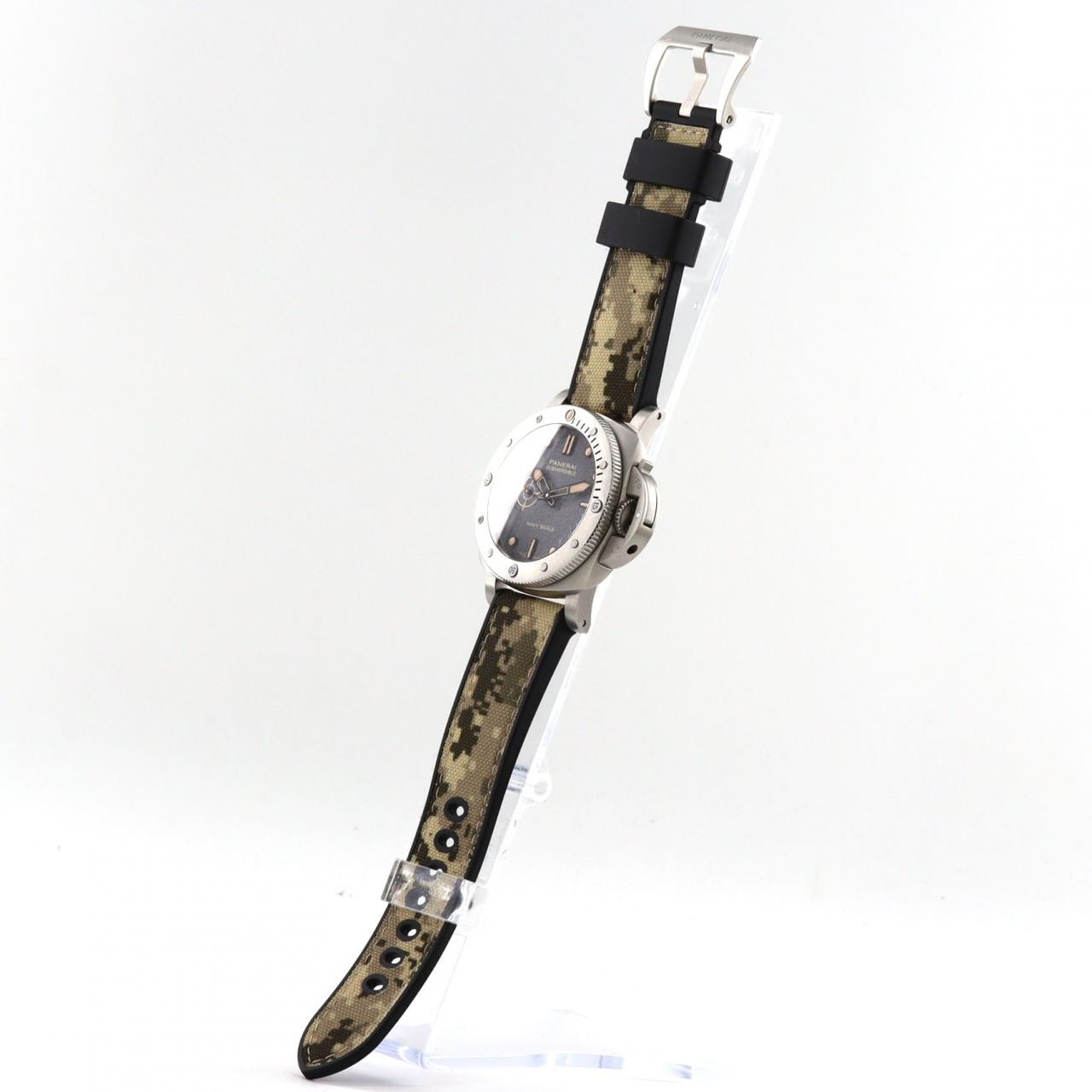 パネライ サブマーシブル ネイビーシールズ PAM01518 SS 自動巻