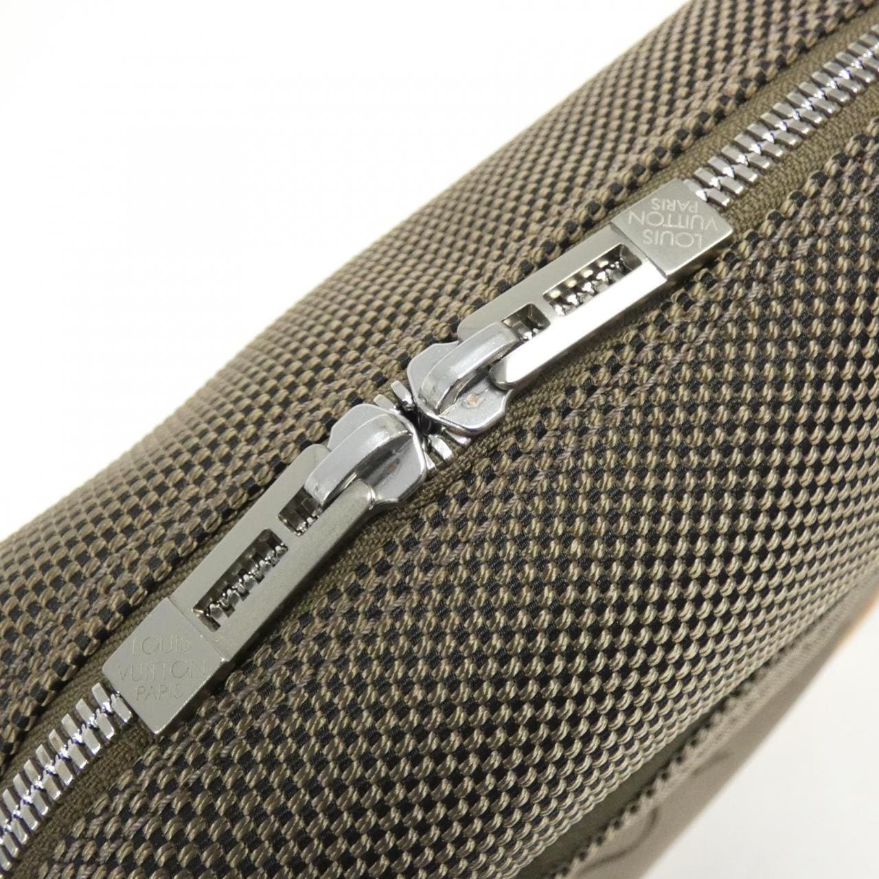 LOUIS VUITTON Damier Geant Citadan M93224 Shoulder Bag