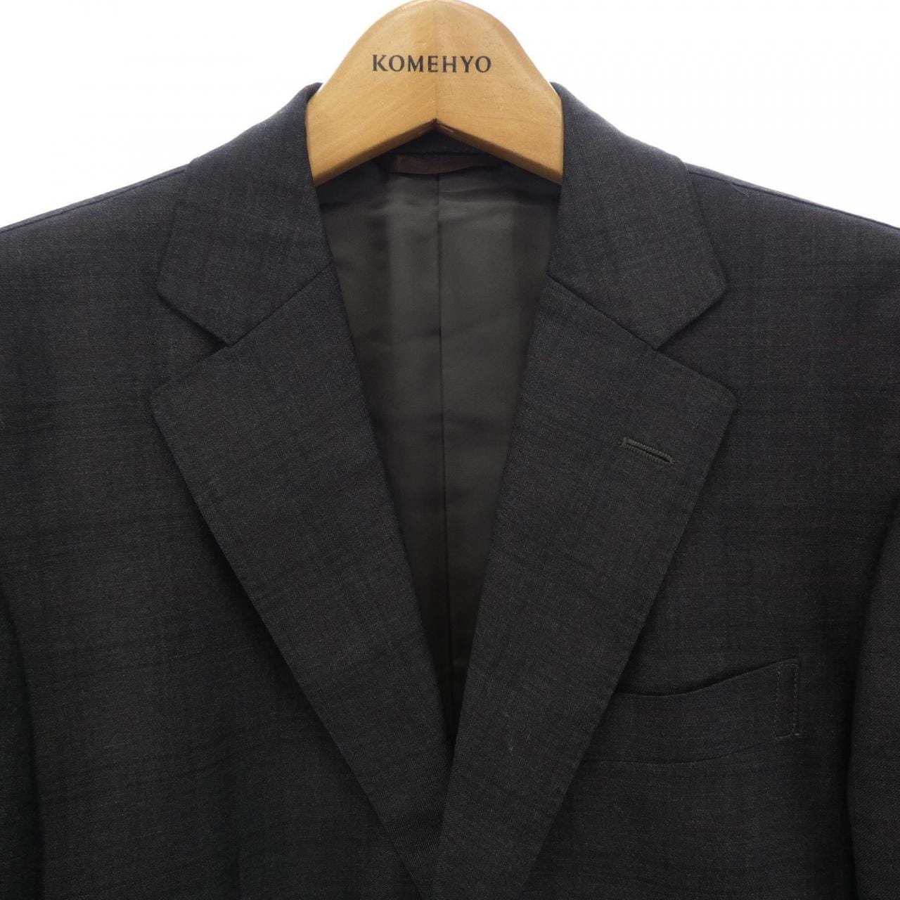 ドーメル DORMEUIL スーツ