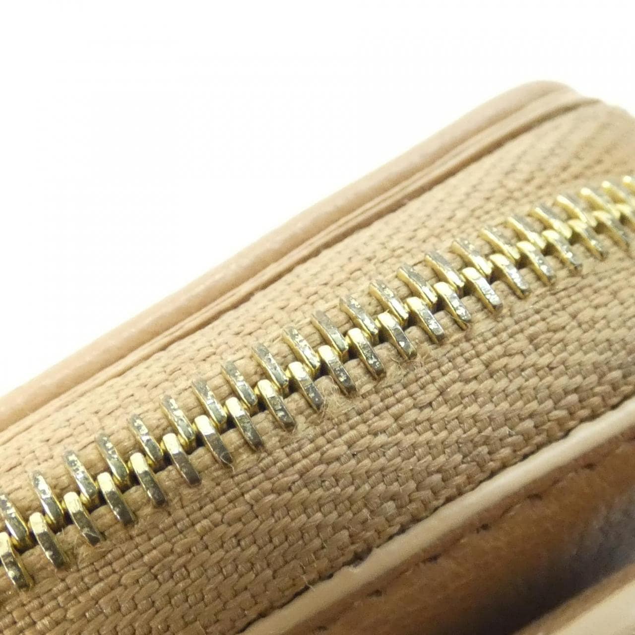 ルイヴィトン クッサン ポルトフォイユ ルー M81673 財布