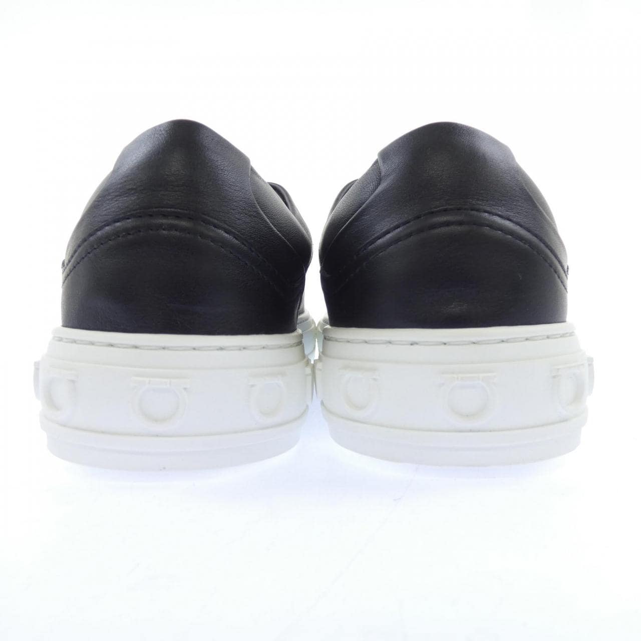 フェラガモ FERRAGAMO スニーカー