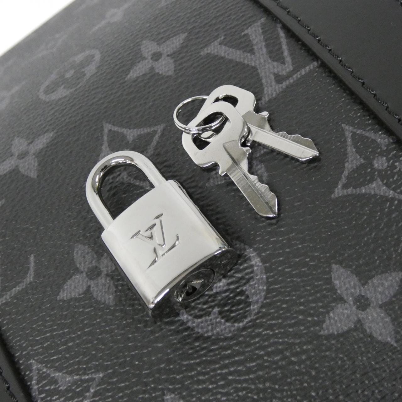 ルイヴィトン モノグラム エクリプス キーポル バンドリエール 45cm M40569 ボストンバッグ