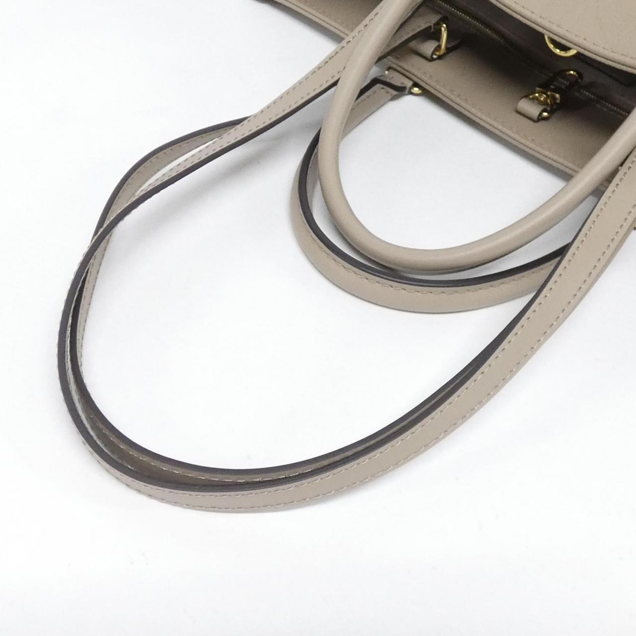 ルイヴィトン モノグラム アンプラント オンザゴー MM M45607 バッグ