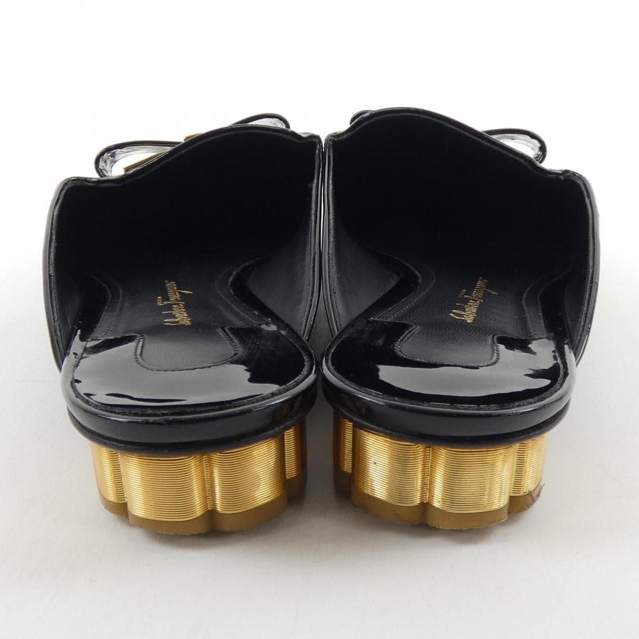 サルヴァトーレフェラガモ SALVATORE FERRAGAMO シューズ