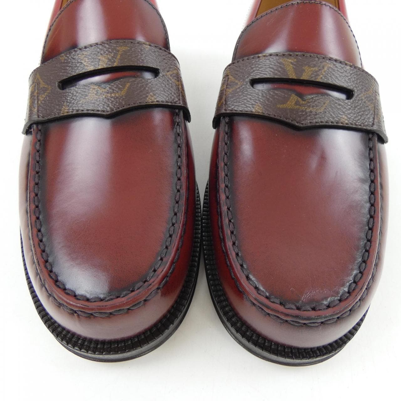 ルイヴィトン LOUIS VUITTON ケンジントンラインローファー シューズ