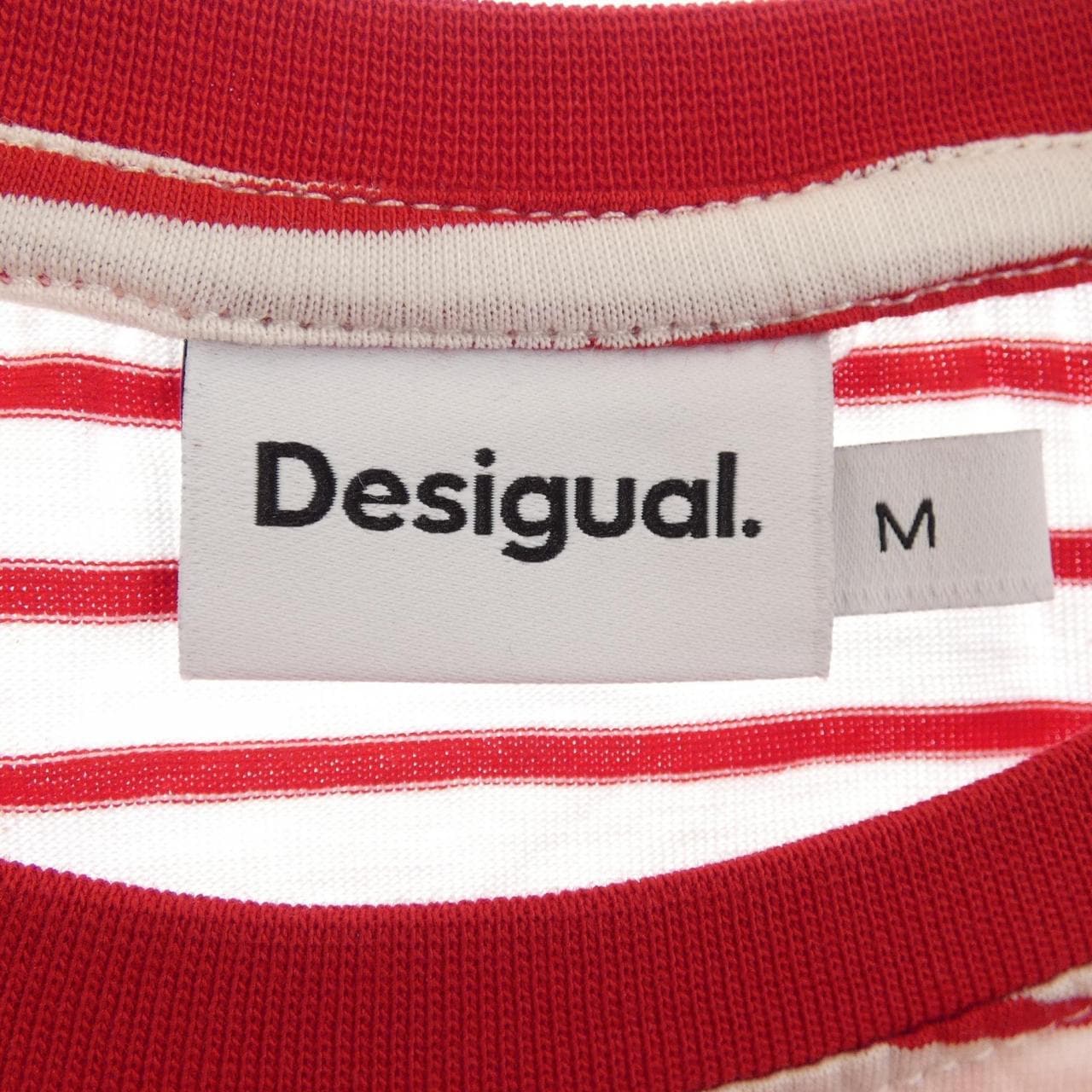 デジグアル DESIGUAL 25SWTKAI Tシャツ