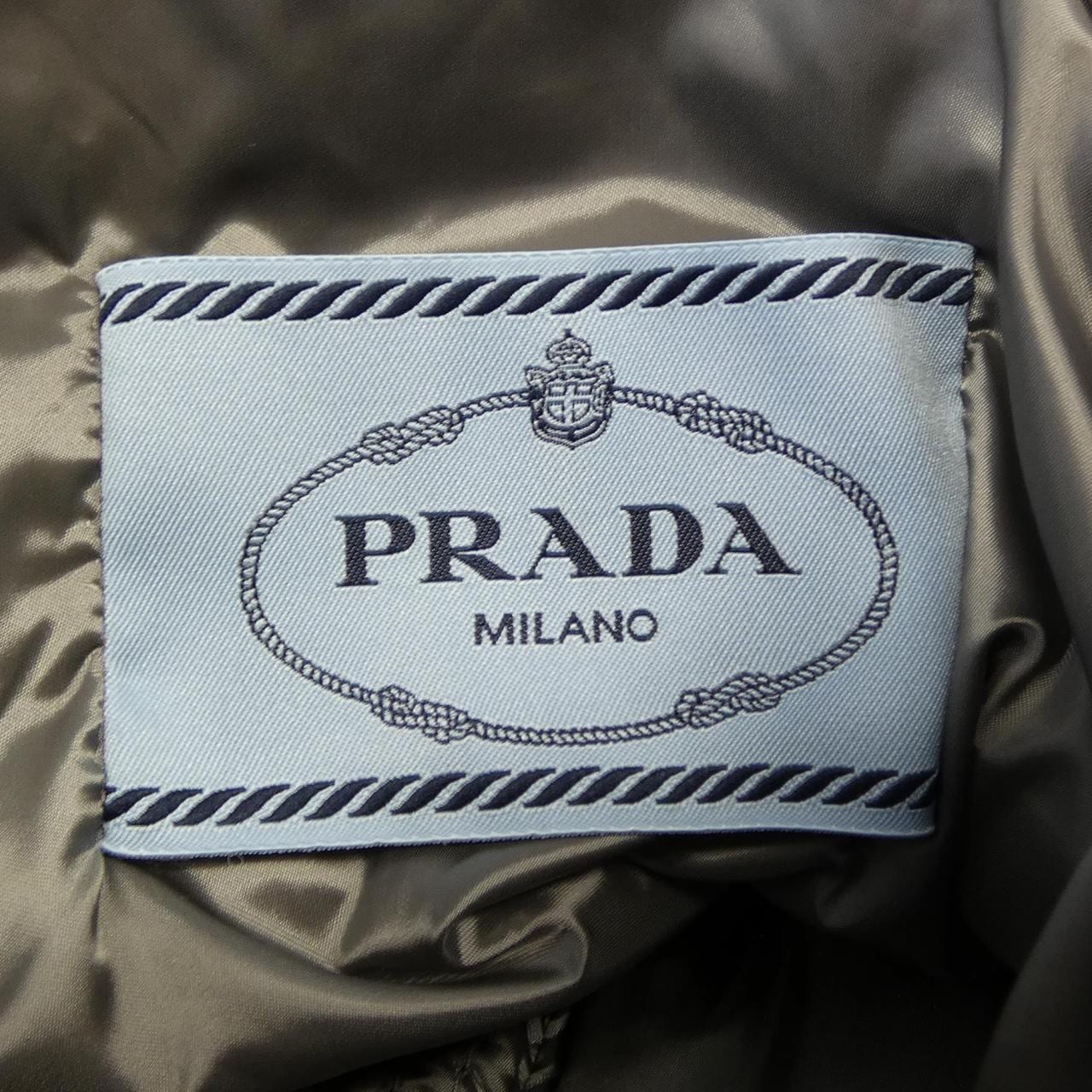 プラダ PRADA トライアングルロゴ 290832 R152 1DAB ダウンジャケット