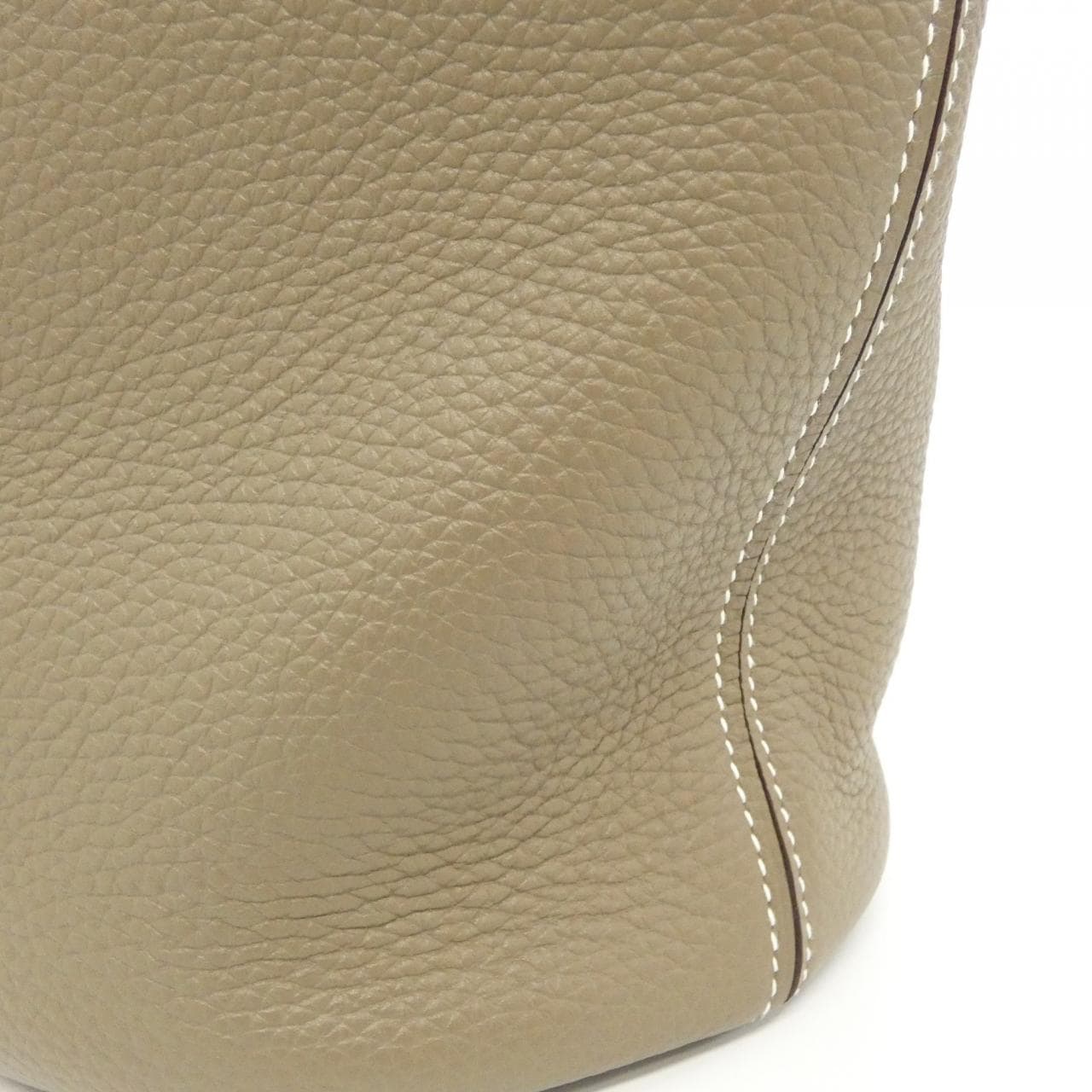 エルメス イン ザ ループ 23cm 084116CC バッグ