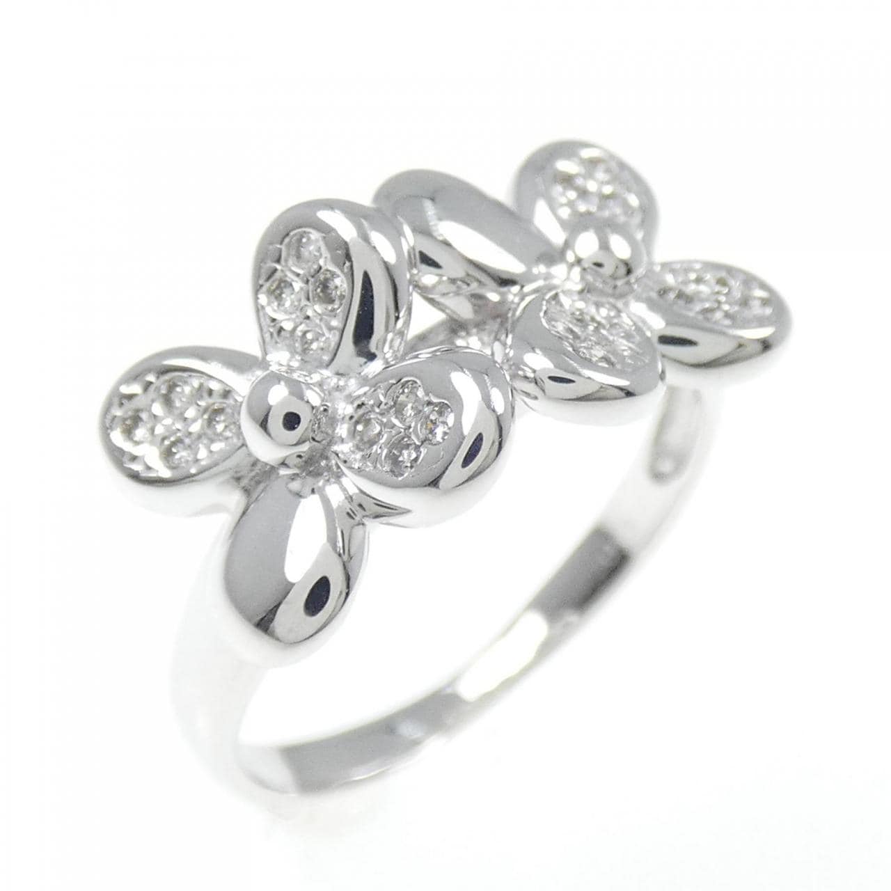 K18WG フラワー ダイヤモンド リング 0.13CT