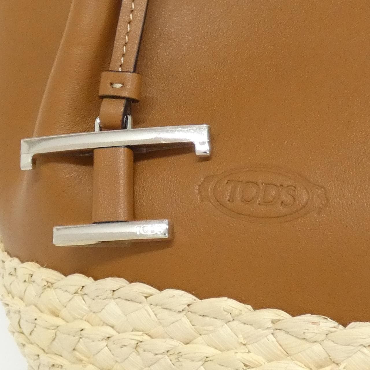 【新品】トッズ XBWBUXA0200UBY265T ショルダーバッグ