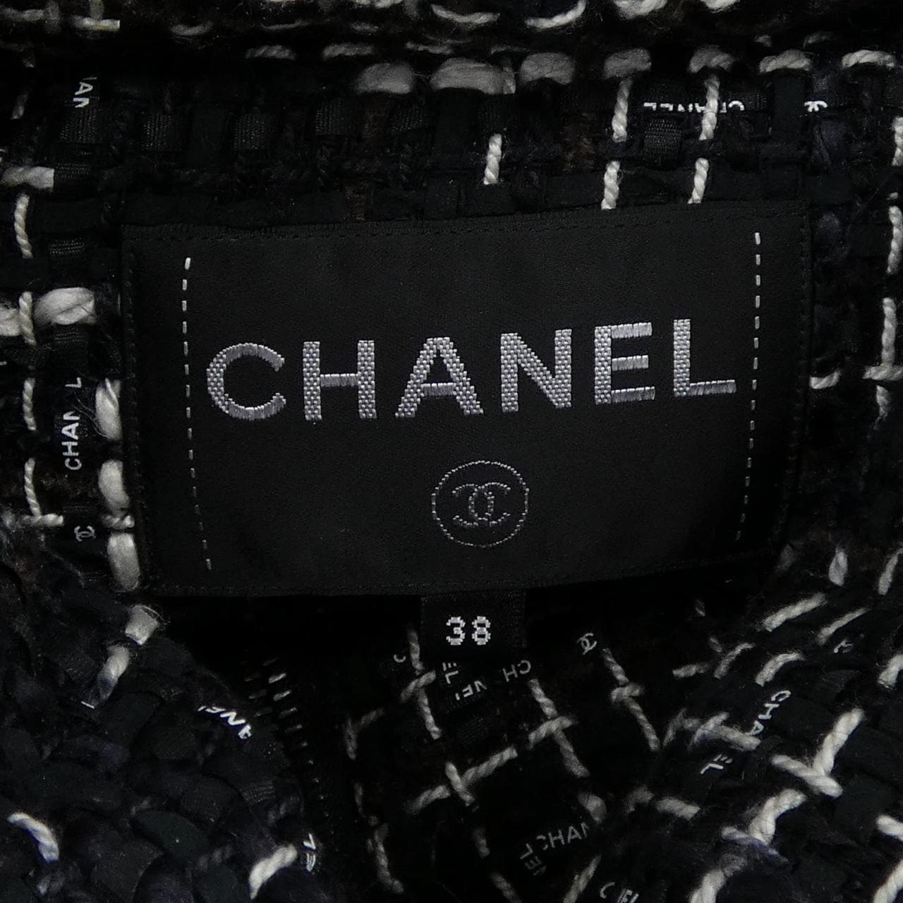 シャネル CHANEL P59430V31559 ダウンベスト