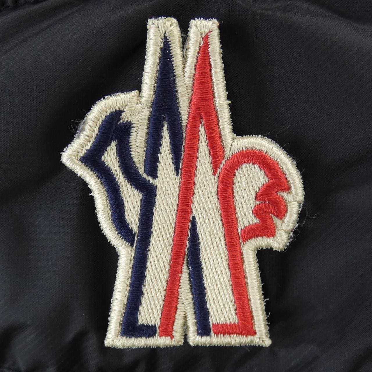 モンクレールグルノーブル MONCLER GRENOBLE CAMURAC ダウンジャケット