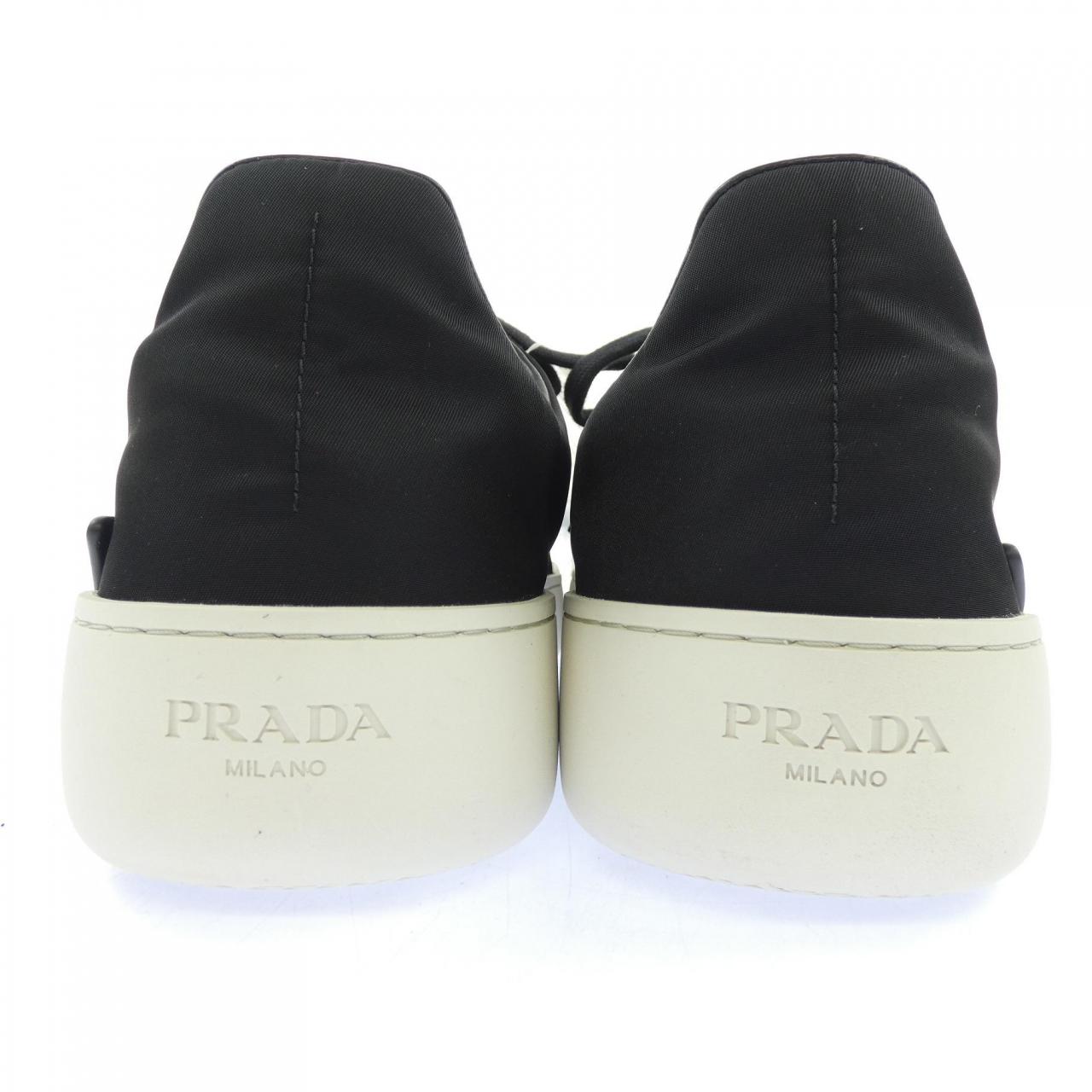 プラダ PRADA コート 2EE483 スニーカー