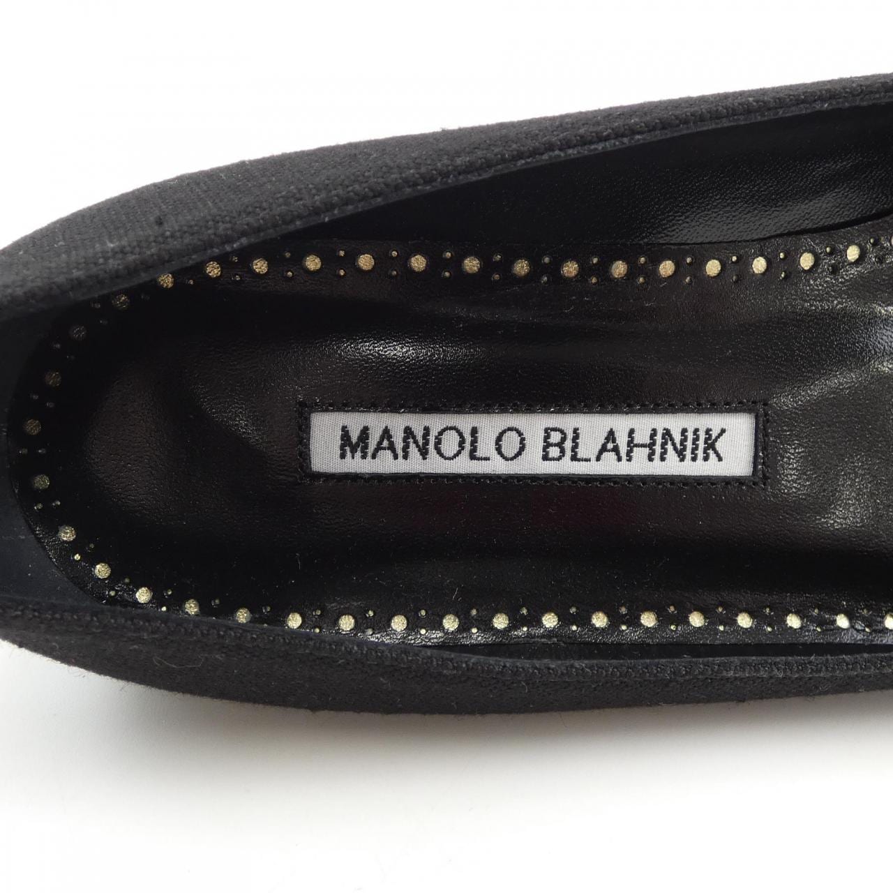 MANOLO BLAHNIK Manolo Blahnik Flat Shoes