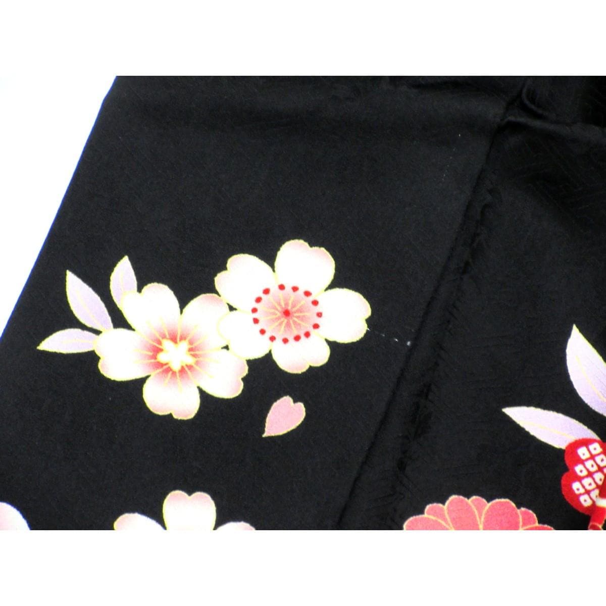 振袖　友禅加工刺繍入り　ボカシ染