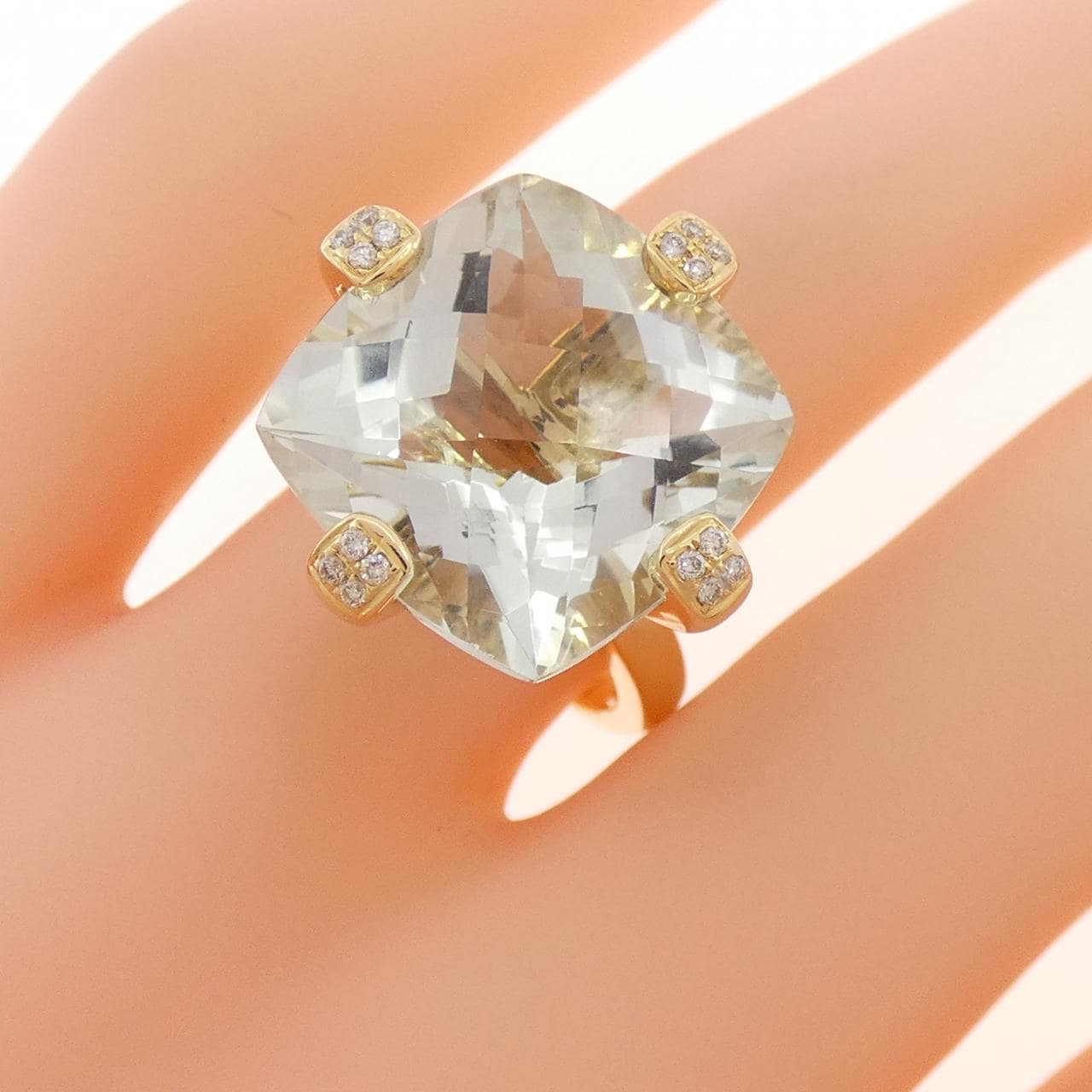 750YG クオーツ リング