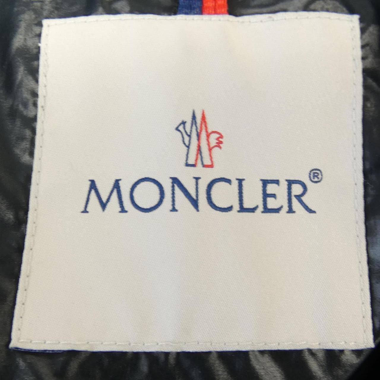 モンクレール MONCLER ダウンジャケット