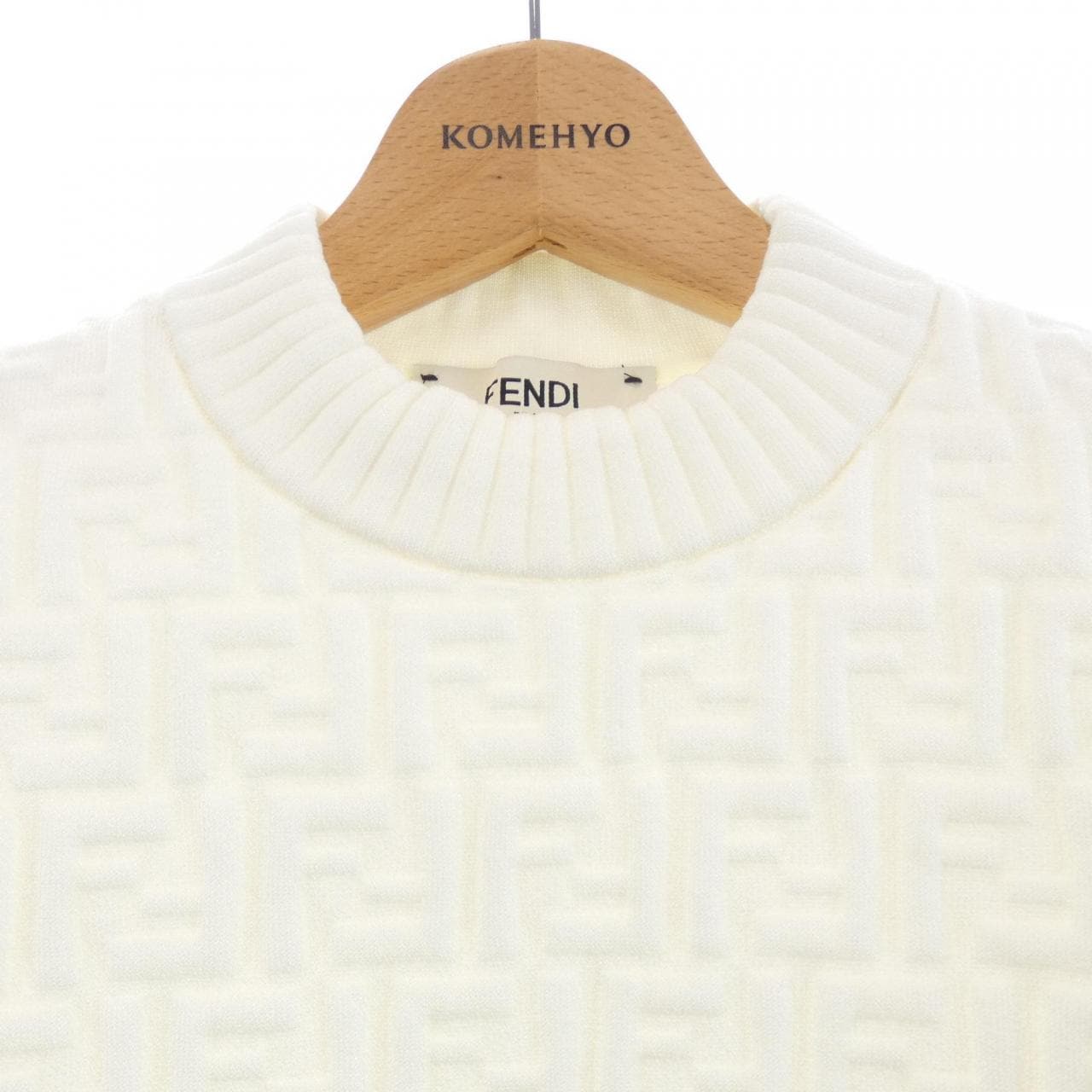 フェンディ FENDI FZX810 AJTE トップス