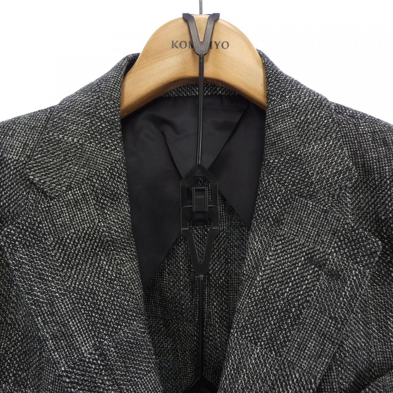 エンポリオアルマーニ EMPORIO ARMANI H31VC8 C1538 スーツ