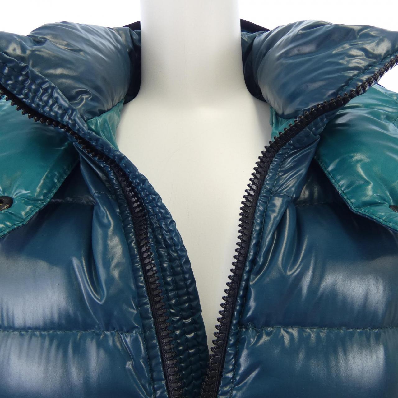 モンクレール MONCLER ダウンコート