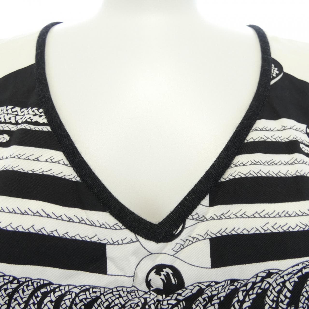 エルメス HERMES *06-7753 ツイルレーヌ トップス