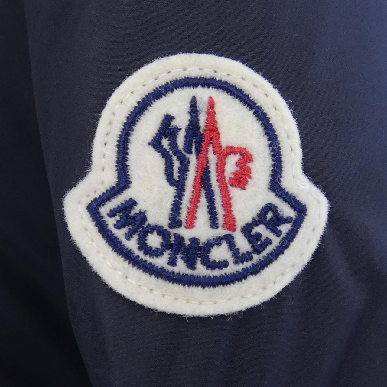 【新品】モンクレール MONCLER ダウンジャケット