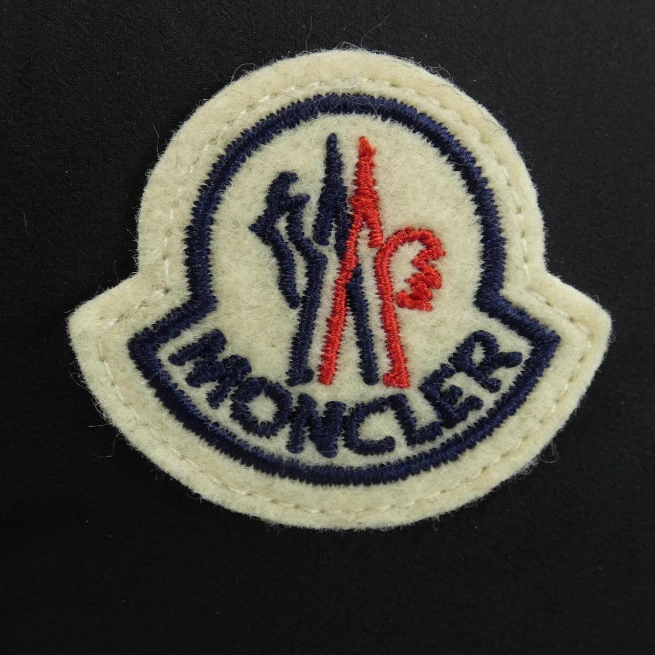 【BRAND NEW】MONCLER MONCLER Down Best