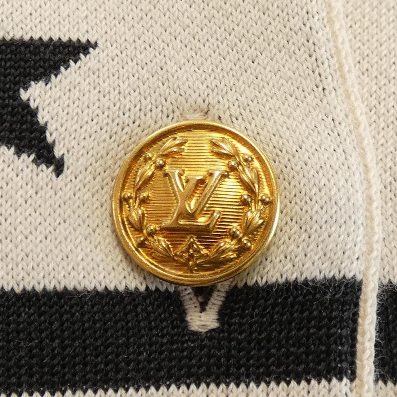 ルイヴィトン LOUIS VUITTON LVサマースターダストクロップドカーディガン FNKC06PN0 カーディガン