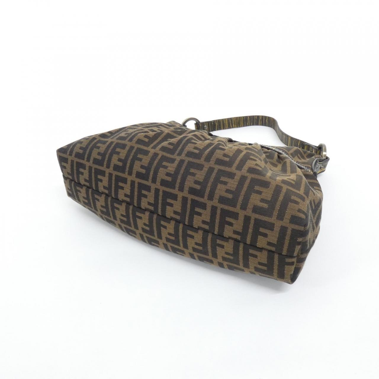 フェンディ 8BR448 VUN ショルダーバッグ