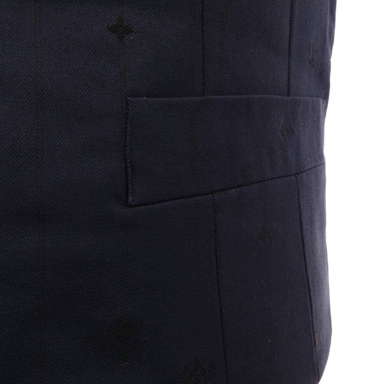 ルイヴィトン LOUIS VUITTON HQFG2WY68 ベスト