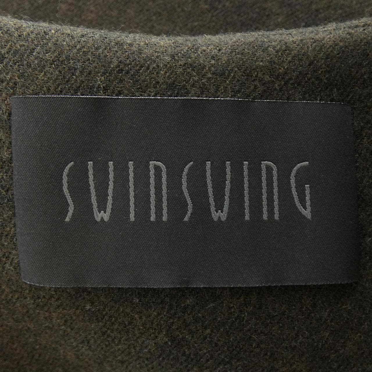 SWIN SWING コート