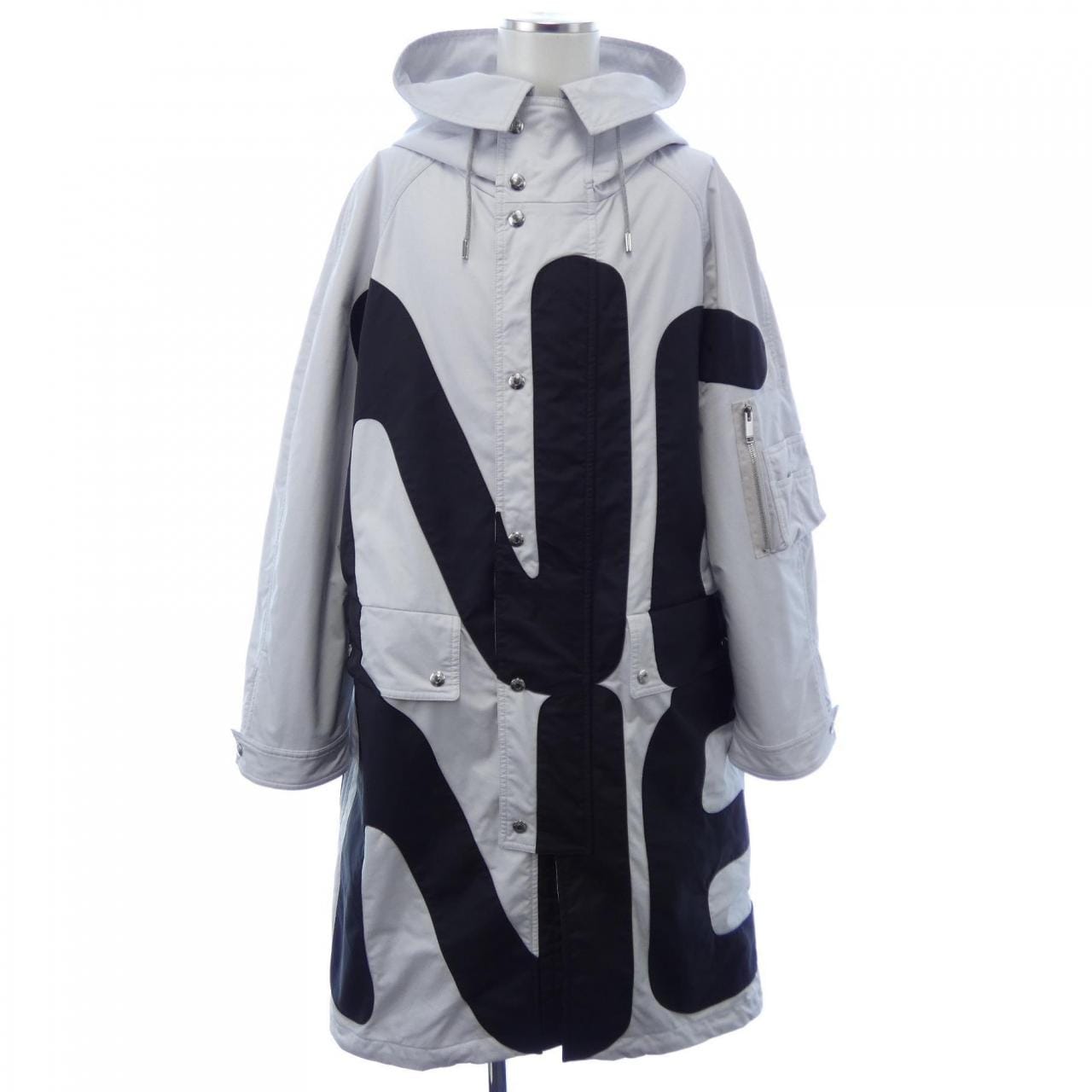 ヴァレンティノ VALENTINO UV0CJD396Q3 コート