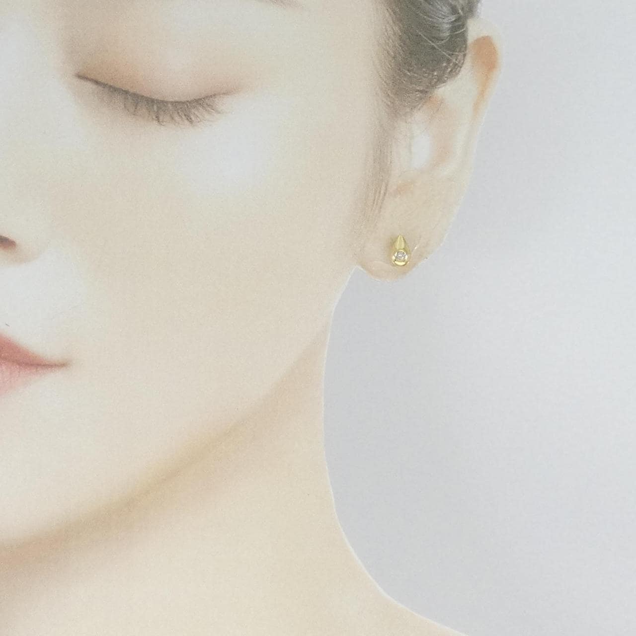 K18YG ダイヤモンド ピアス 0.06CT