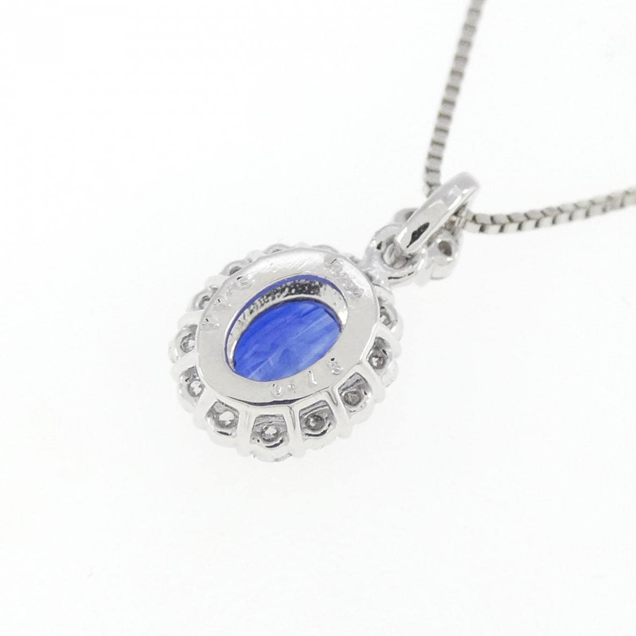 [BRAND NEW] PT Sapphire Necklace 0.44CT