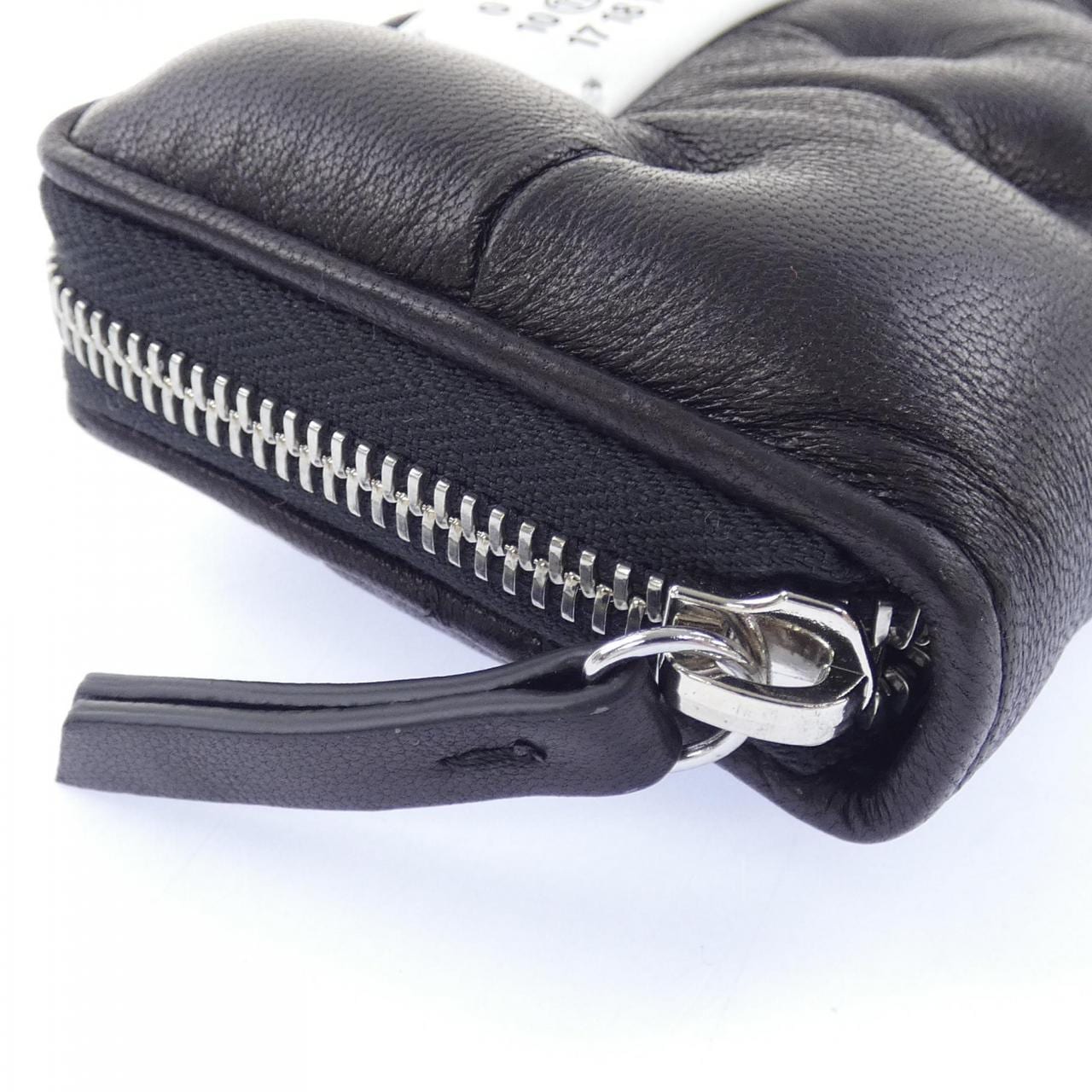 メゾンマルジェラ Maison Margiela SA1VX0018 COIN CASE