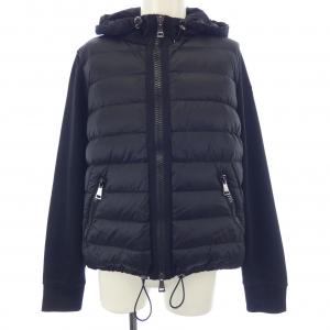 モンクレール MONCLER 20938496000 ダウンジャケット