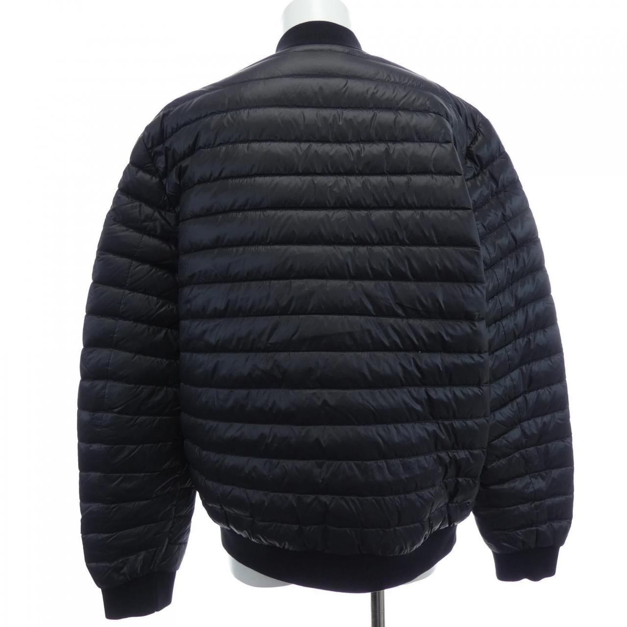 プラダ PRADA トライアングルロゴ SGH827 R181 AR0 ダウンジャケット