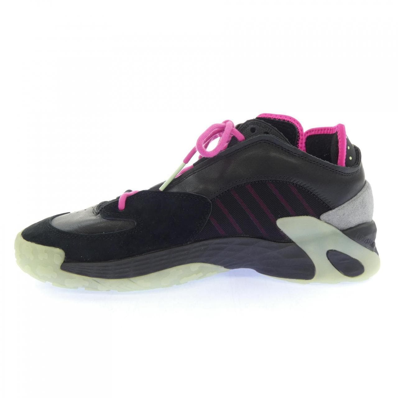 アディダス ADIDAS FV4524 スニーカー