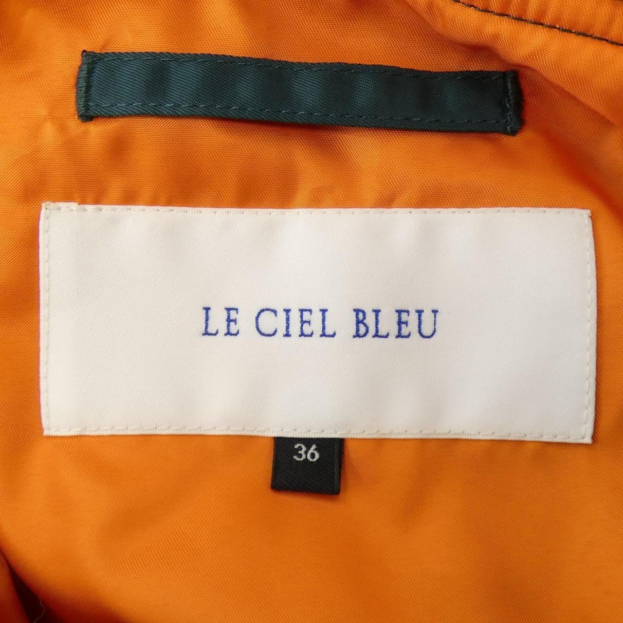 ルシェルブルー LE CIEL BLEU コート