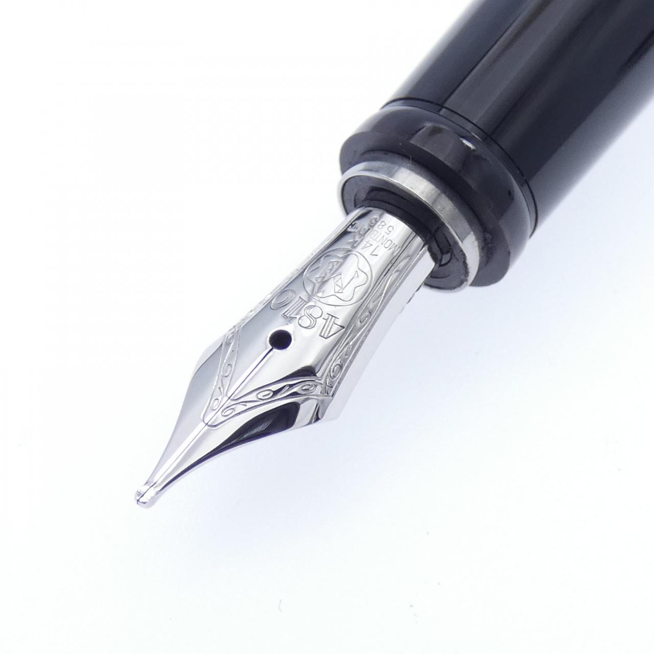 モンブラン ボエムブルーミッドサイズ 万年筆