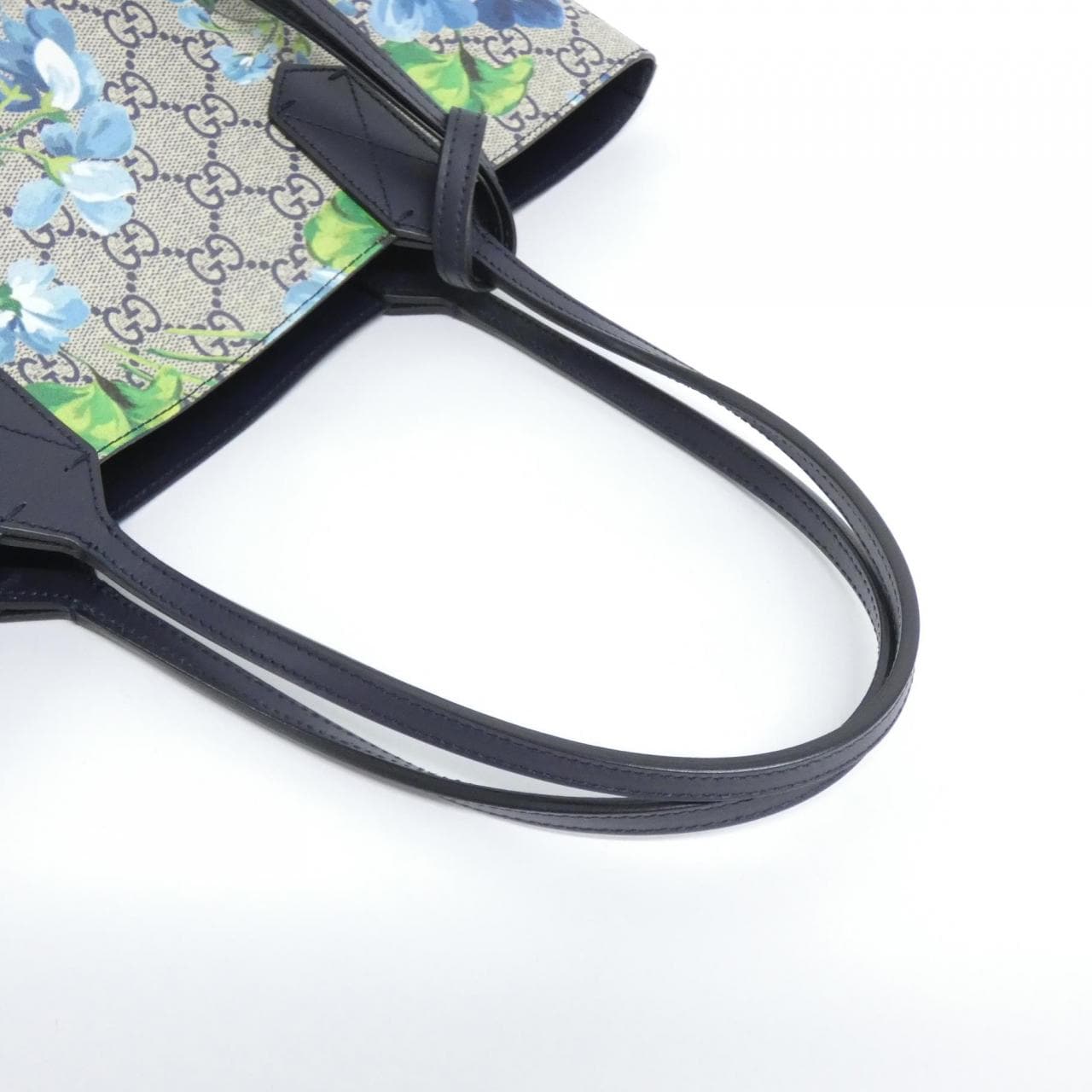 グッチ 546323 CU71X バッグ